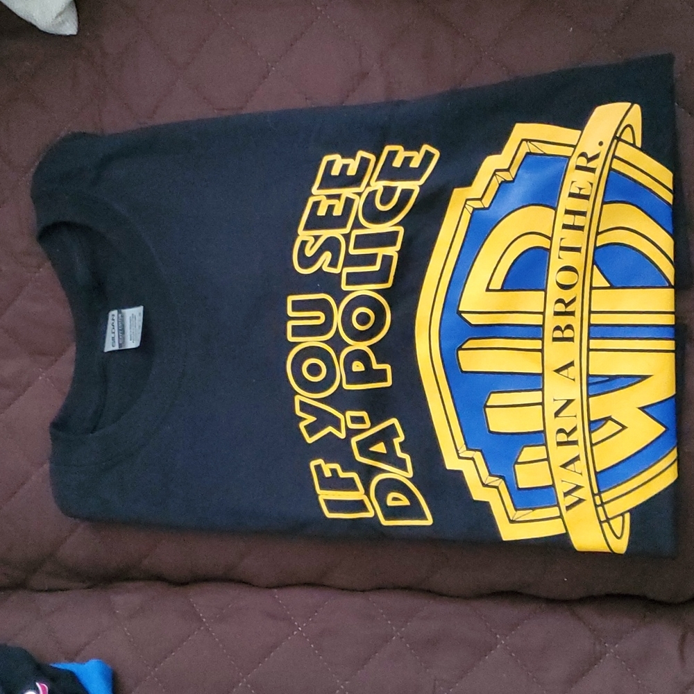 CUSTOM MADE TSHIRTS